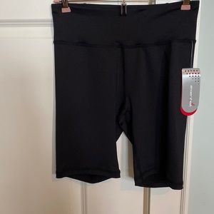 NWT. Black Athletic shorts from Exertek  size small.